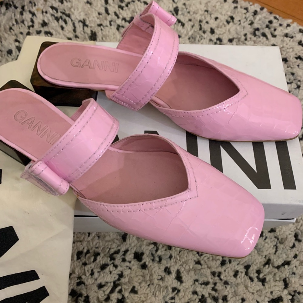 Ganni Bow Tie Square Toe and Heel Mule